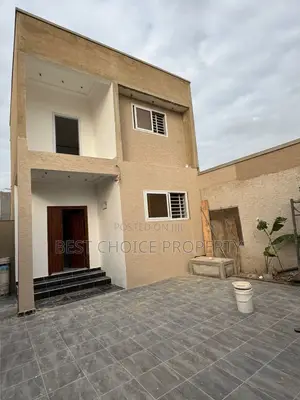 Newly Built Chamber N Hall Self Compound Lakeside Estate
