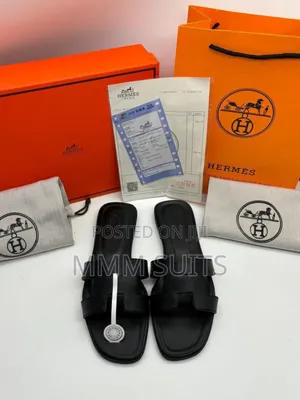 High Quality Hermes Ladies Slippers Available in All Colours
