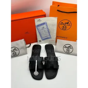 High Quality Hermes Ladies Slippers Available in All Colours