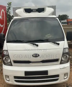 Kia Combi 2012 White