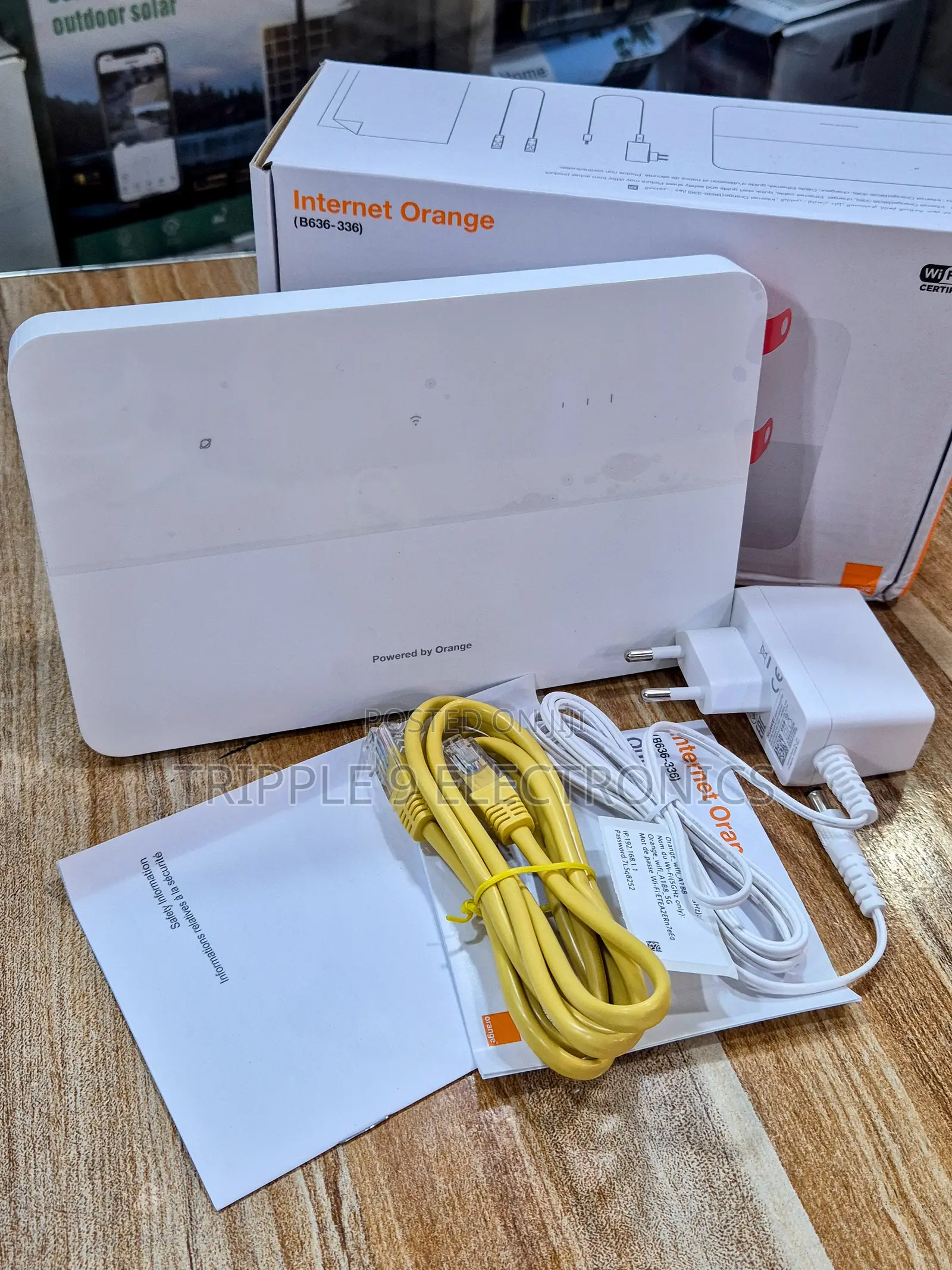 Flybox Universal 4g+ Cat 13 High Speed Router