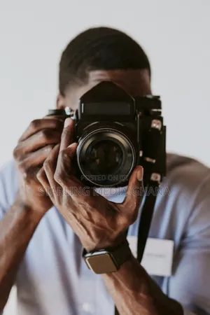 Professional Outdoor/Event Photographer / Videographer