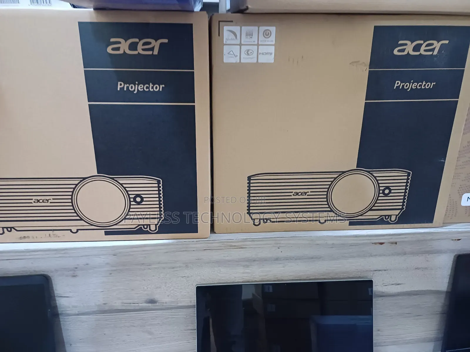 Acer X1226ah Xga 4000 Lumens 1024 X 768 Projectors