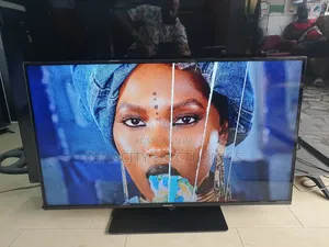 Android 43"Panasonic Uhd HDR Smart Satellite Tv