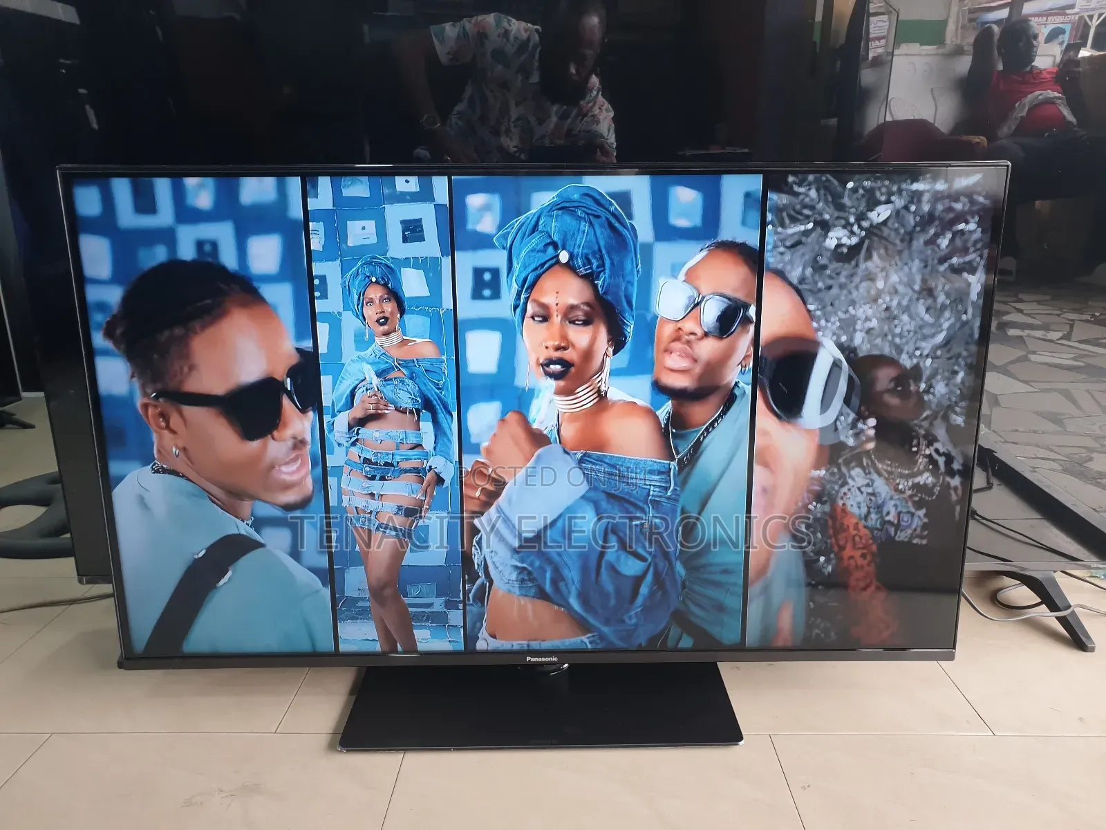 Android 43"Panasonic Uhd HDR Smart Satellite Tv
