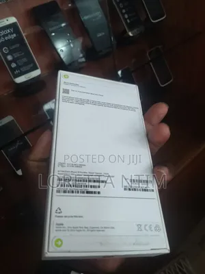 New Apple iPhone 16 Pro Max 256 GB Gold
