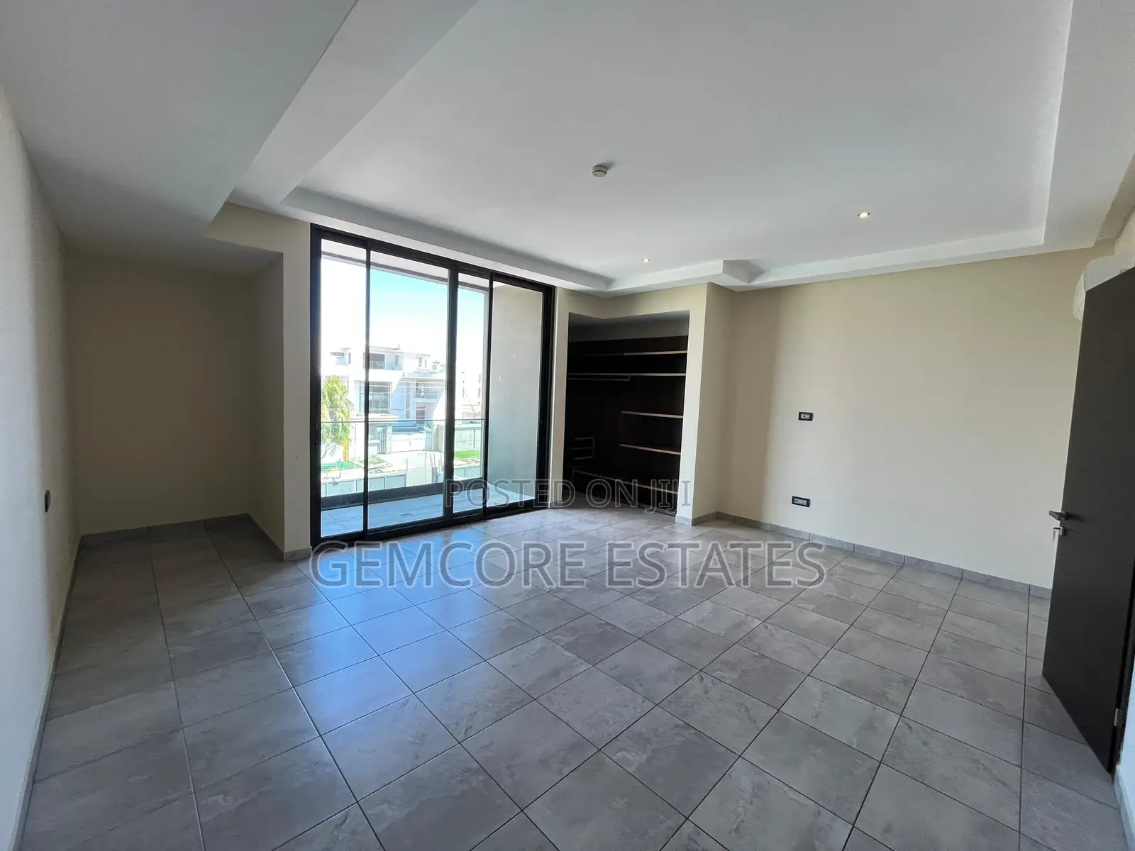 4bdrm House in East Legon for rent