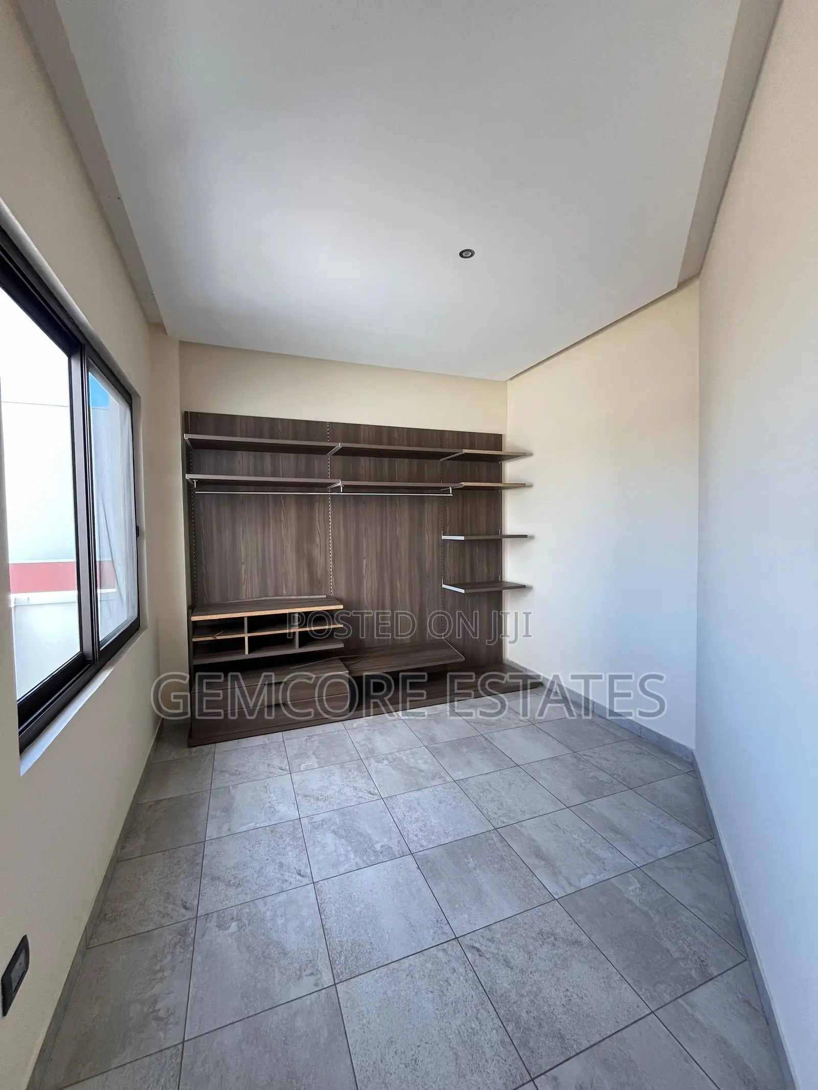 4bdrm House in East Legon for rent