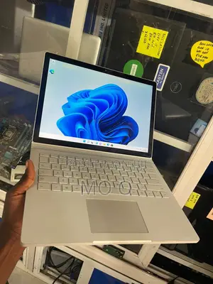 Laptop Microsoft Surface Book 2 16GB Intel Core I7 SSD 512GB