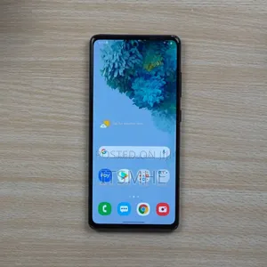 New Samsung Galaxy S20 FE 5G SD865 128 GB Blue