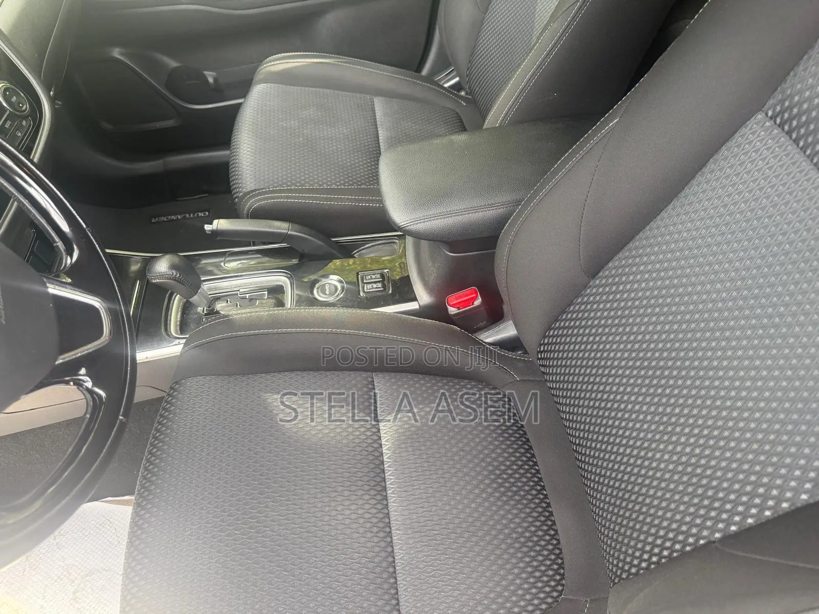 Mitsubishi Outlander 2.4 PHEV AWD 2017 Gray