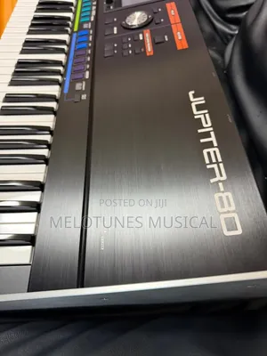 Roland Jupiter-80 76-Key Synthesizer Keyboard