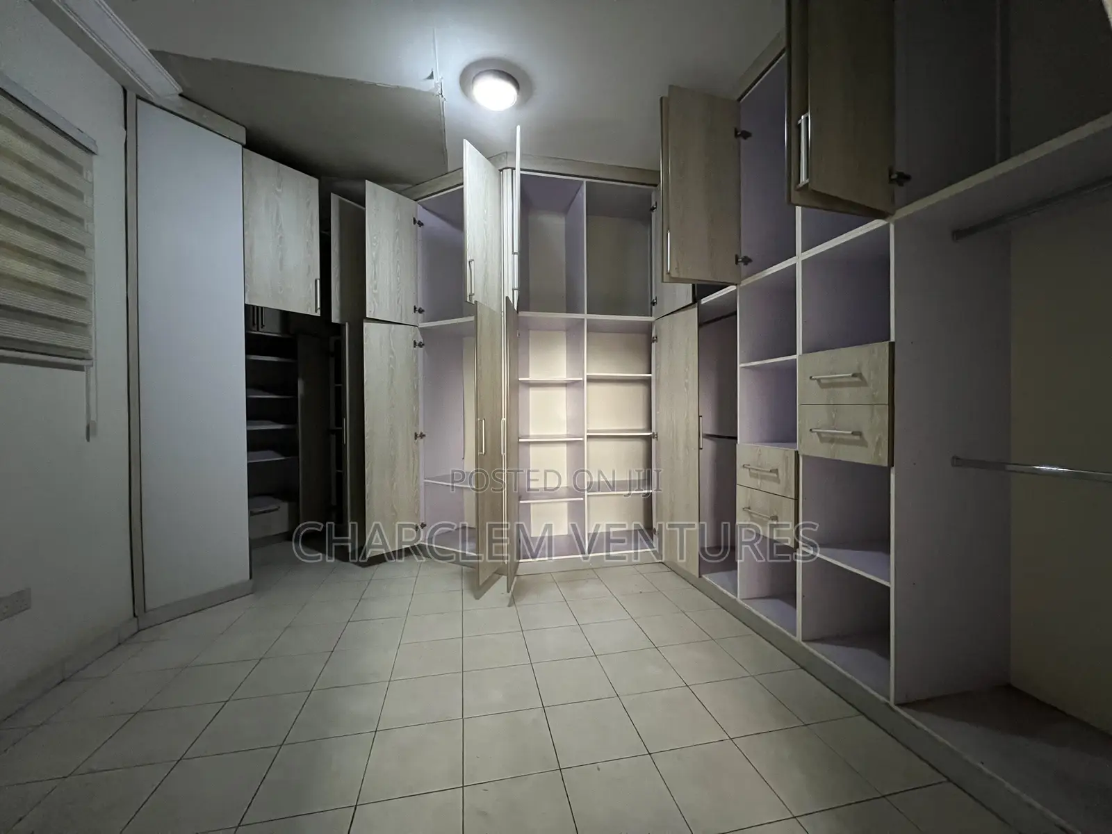 11bdrm Mansion in Charclem Ventures, East Legon for sale