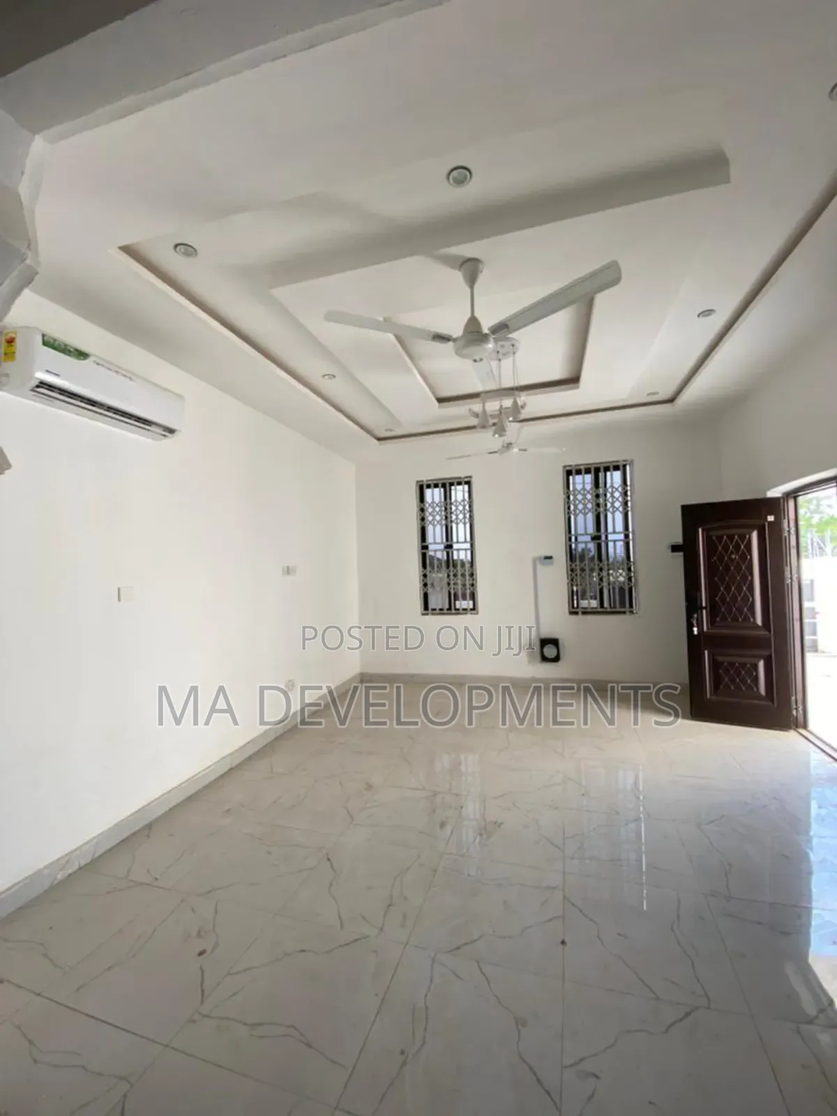 3bdrm House in Madev Realty, Ofankor for sale