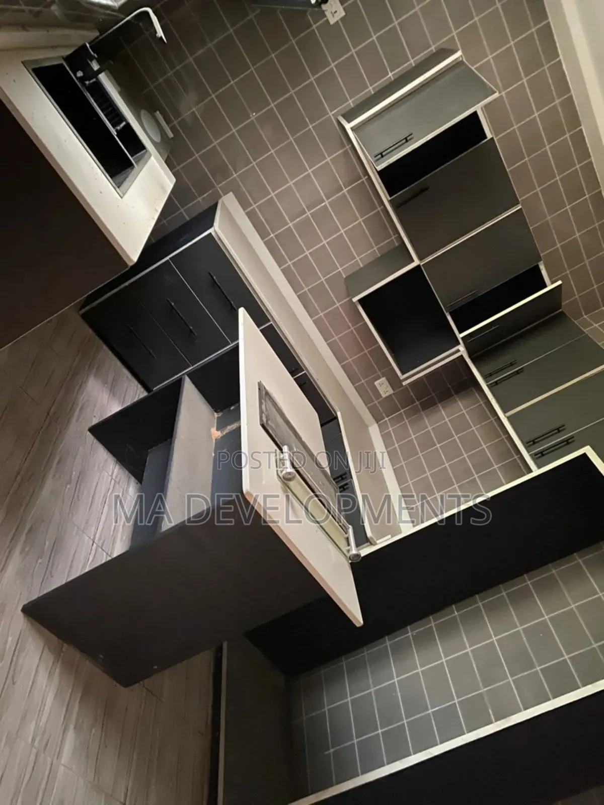 3bdrm House in Madev Realty, Ofankor for sale