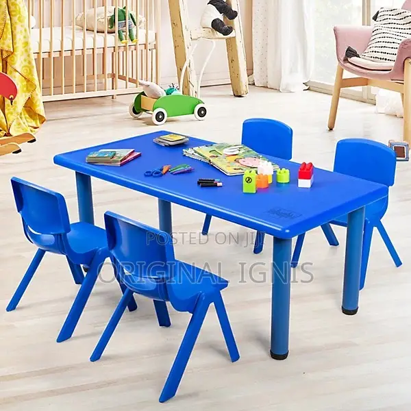 Kids Table