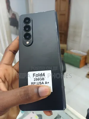 Samsung Galaxy Z Fold4 256 GB Black