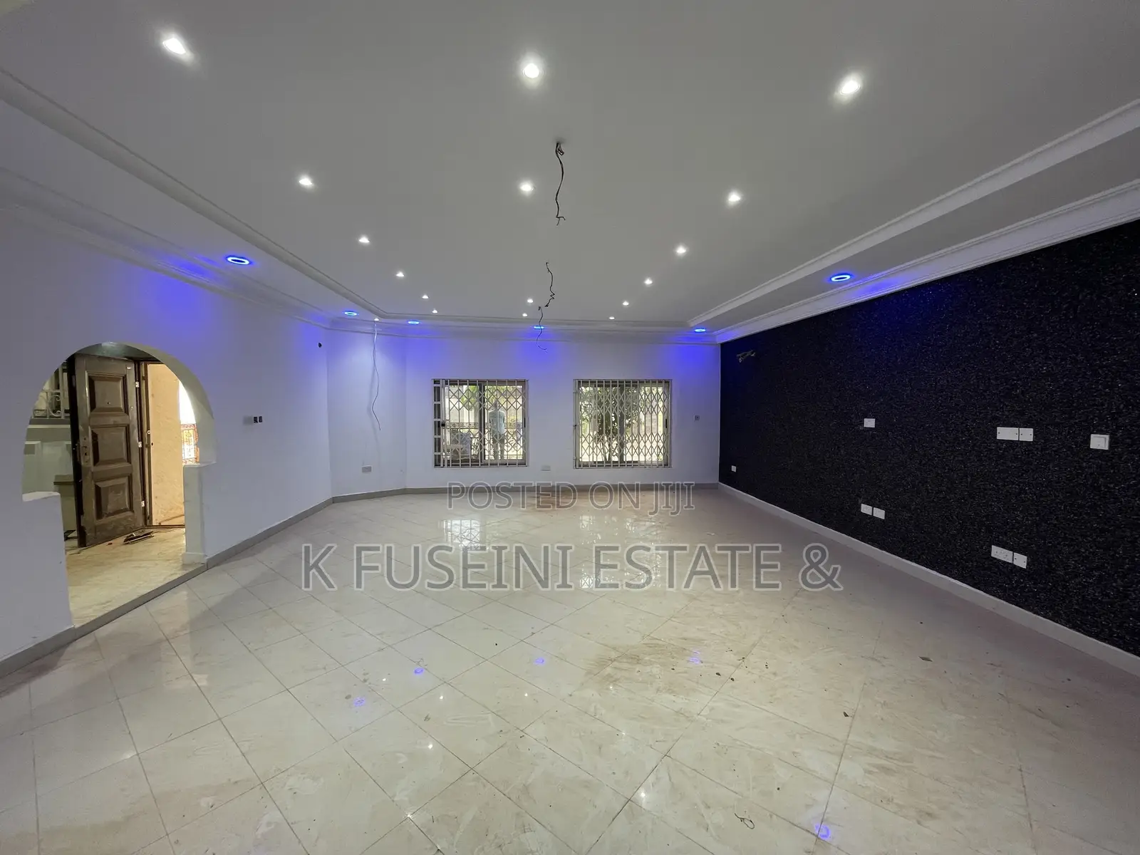 Furnished 6bdrm House in K Fuseini Estate, Kumasi Metropolitan for sale