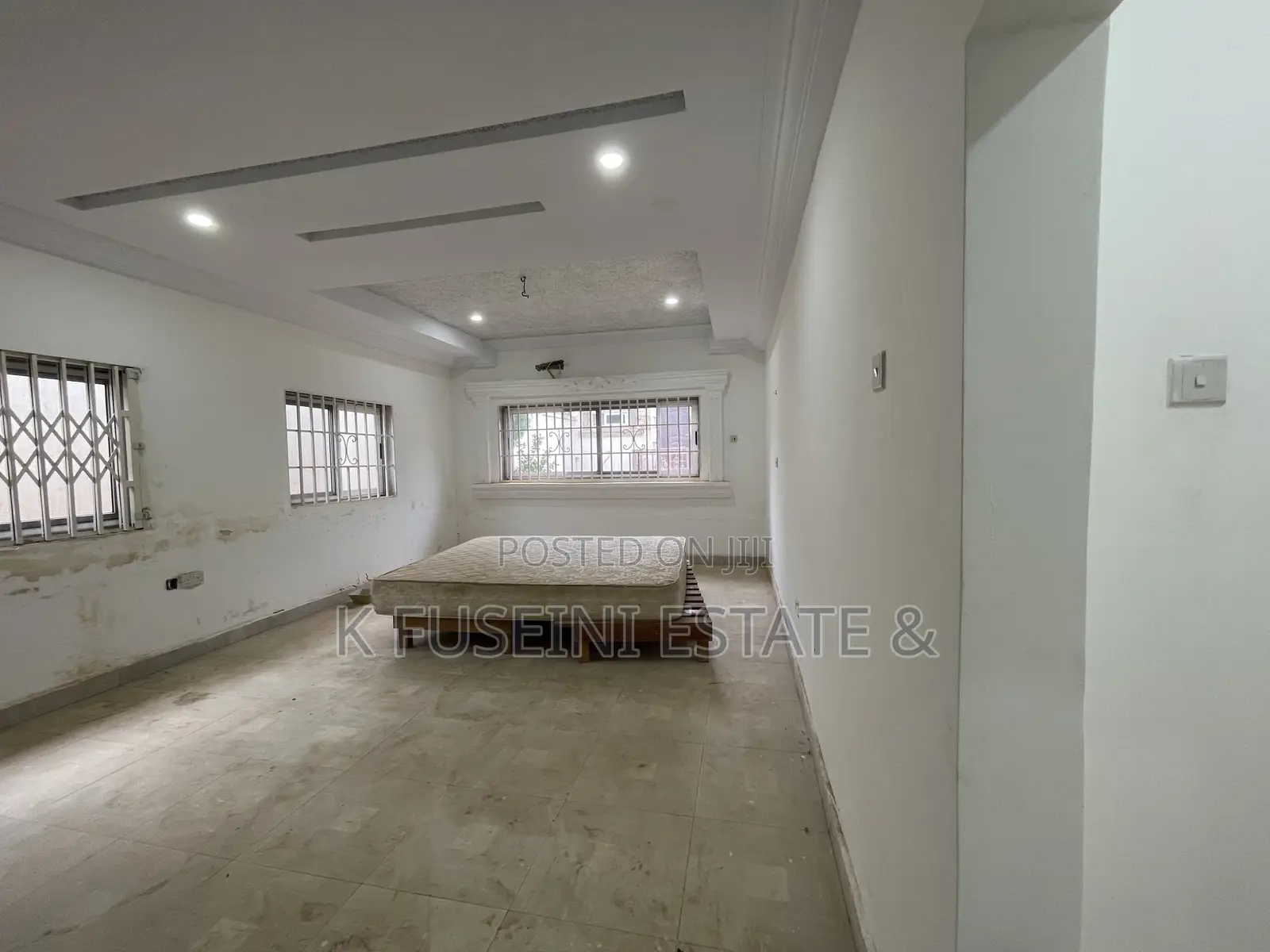 Furnished 6bdrm House in K Fuseini Estate, Kumasi Metropolitan for sale