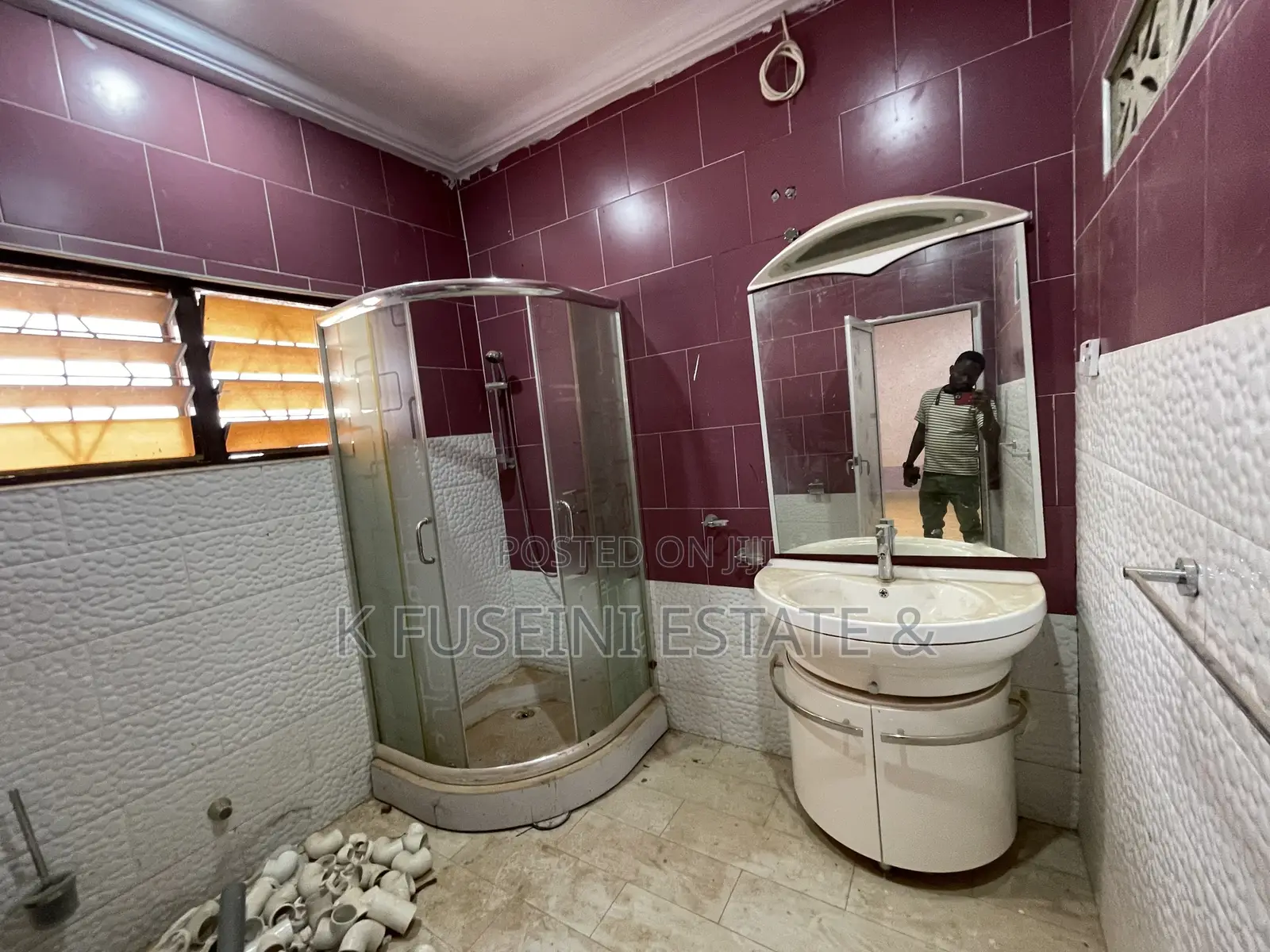 Furnished 6bdrm House in K Fuseini Estate, Kumasi Metropolitan for sale