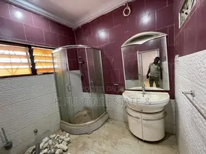 Furnished 6bdrm House in K Fuseini Estate, Kumasi Metropolitan for sale