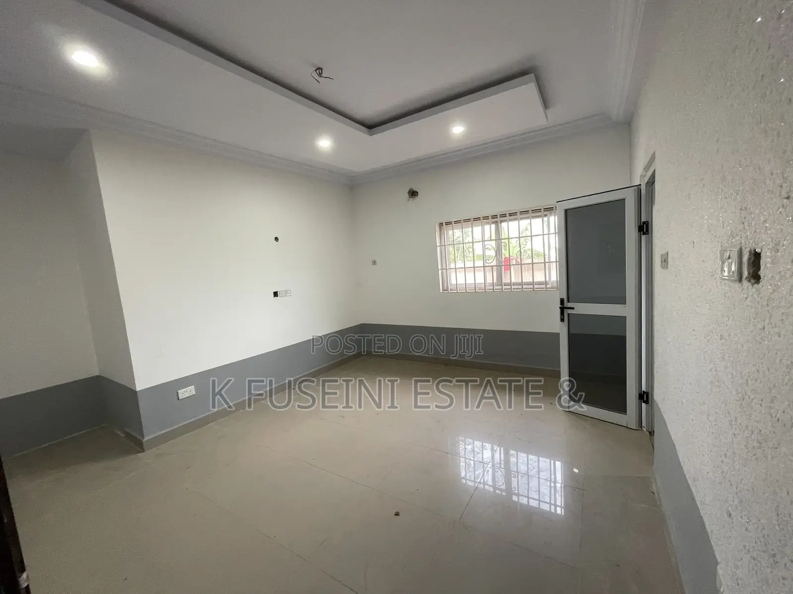Furnished 6bdrm House in K Fuseini Estate, Kumasi Metropolitan for sale