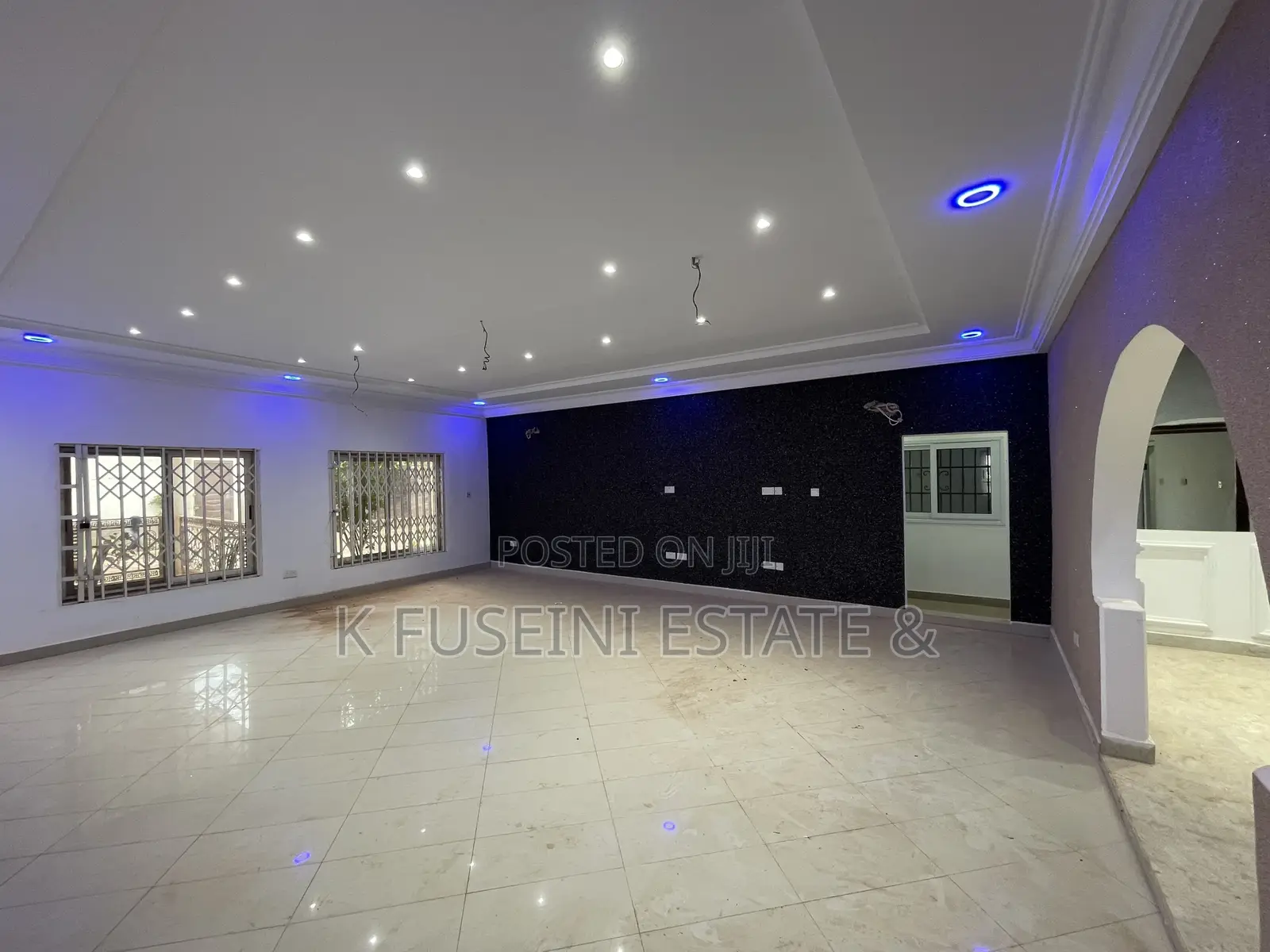 Furnished 6bdrm House in K Fuseini Estate, Kumasi Metropolitan for sale