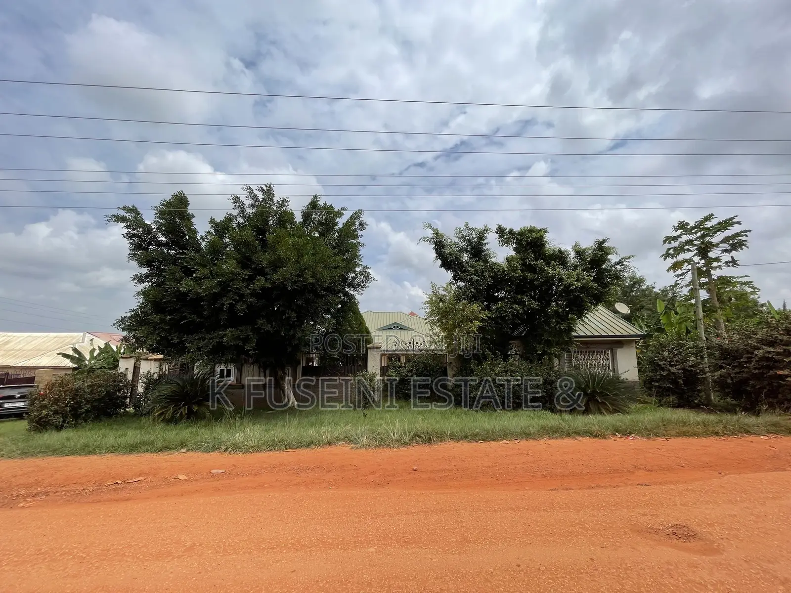 Furnished 6bdrm House in K Fuseini Estate, Kumasi Metropolitan for sale