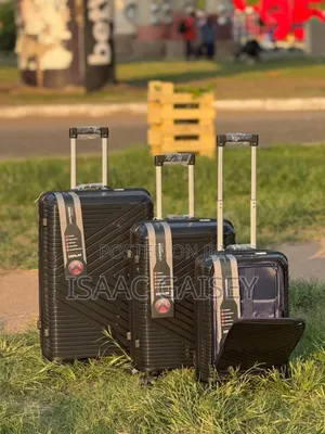 3set  Anticrake Luggages With Laptop Compartment