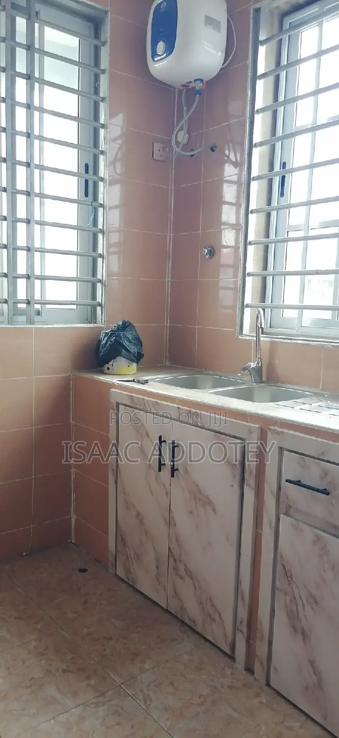 2bdrm Apartment in Lashibi Klagon, Spintex for rent