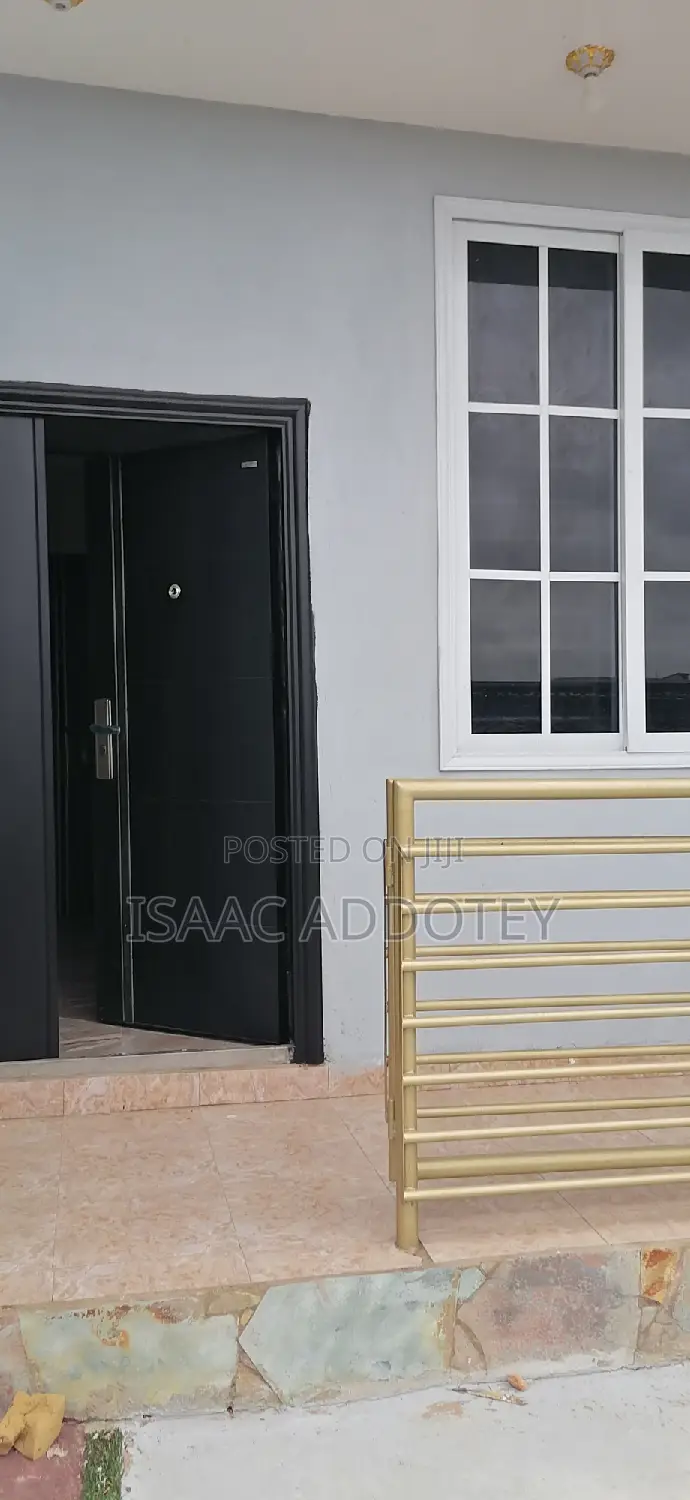 2bdrm Apartment in Lashibi Klagon, Spintex for rent