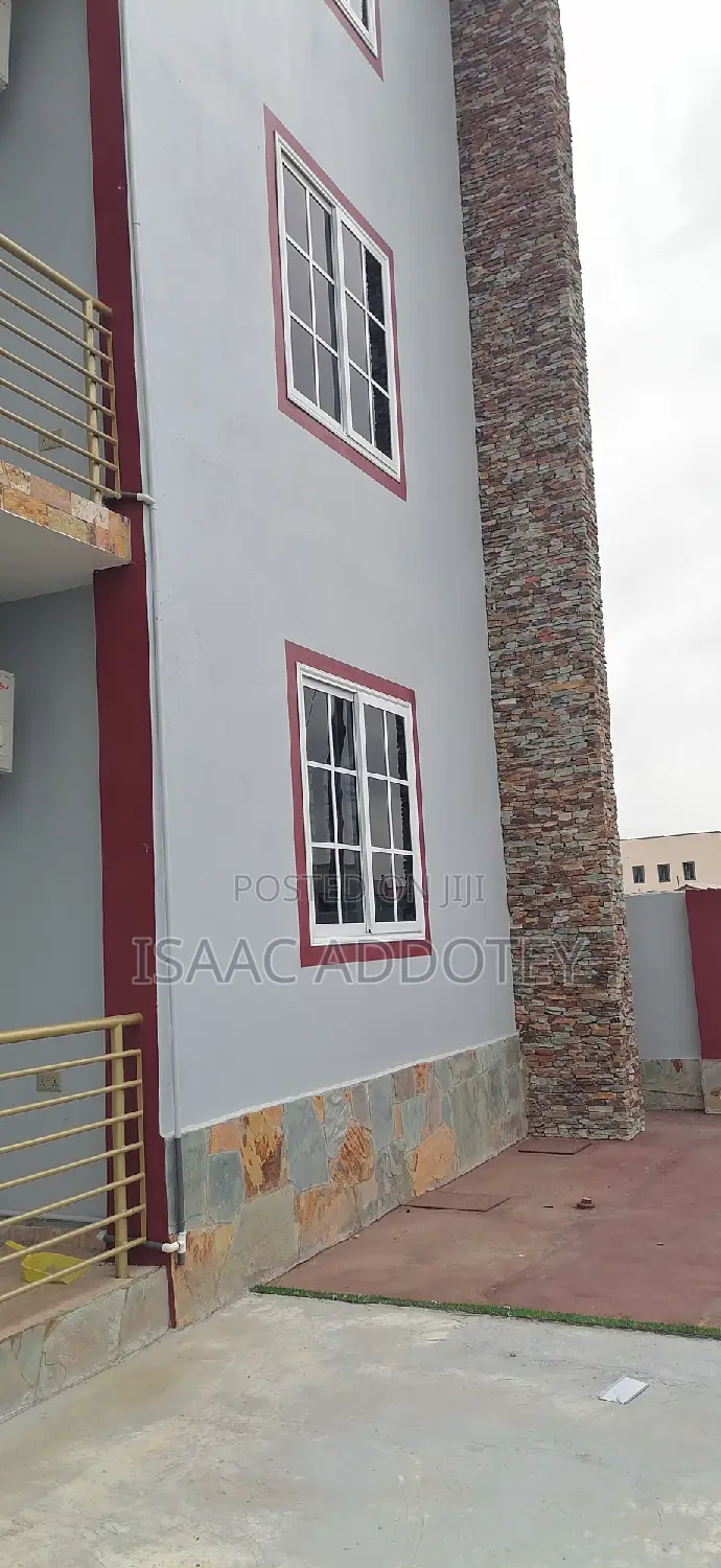 2bdrm Apartment in Lashibi Klagon, Spintex for rent