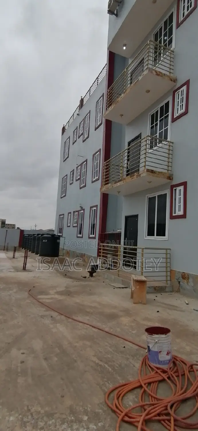 2bdrm Apartment in Lashibi Klagon, Spintex for rent