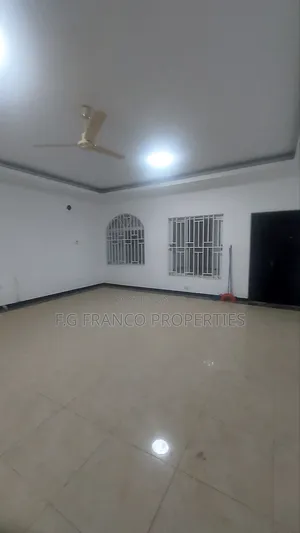 3bdrm House in Kg.Franco Properties, Spintex for rent