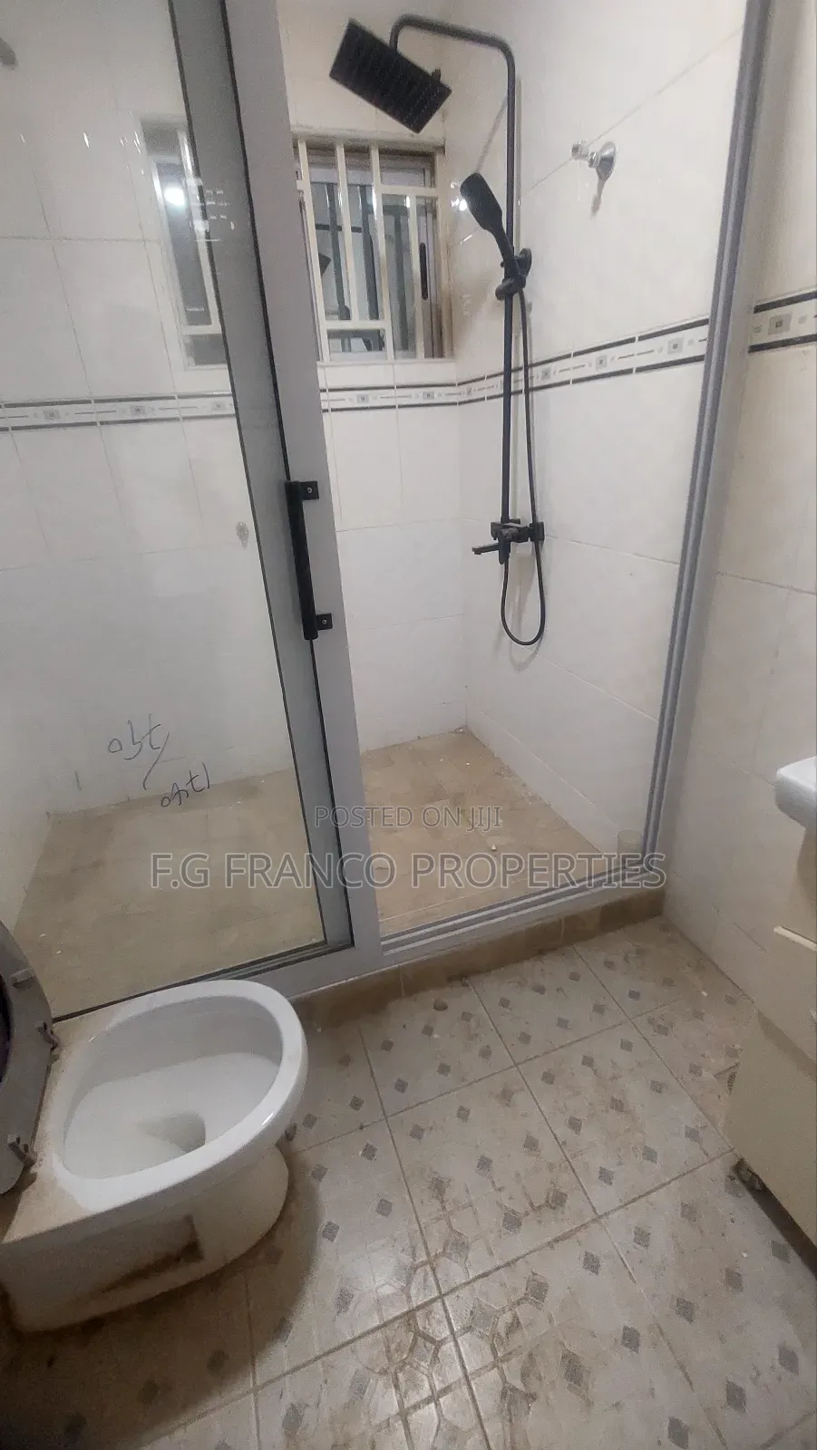 3bdrm House in Kg.Franco Properties, Spintex for rent