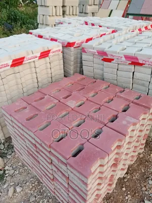 (I ) Shape Interlocking Pavers 60mm. Get 5-7%Discount
