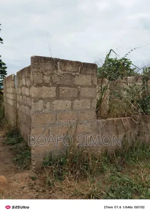 3bdrm House In Domenase New Site, Bekwai Municipal For Sale