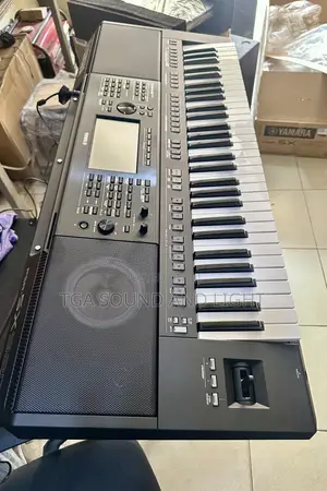 Yamaha Psr - Sx920 Digital Arranger Keyboard