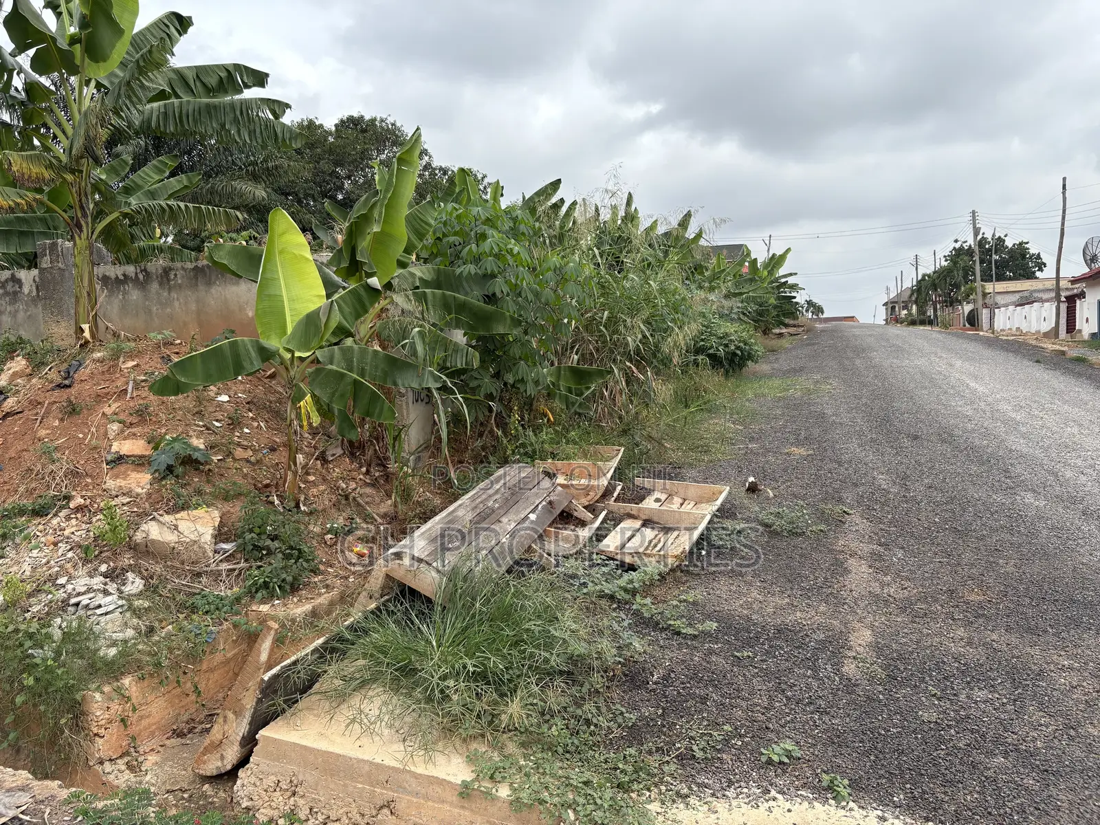 One Full Plot for Sale at Tuc,Kumasi.