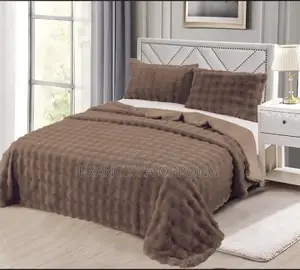 High Quality Rabbit Faux Fur Blankets 3 Pieces