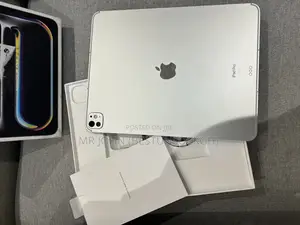 Apple iPad Pro 13 (2024) 256 GB Silver