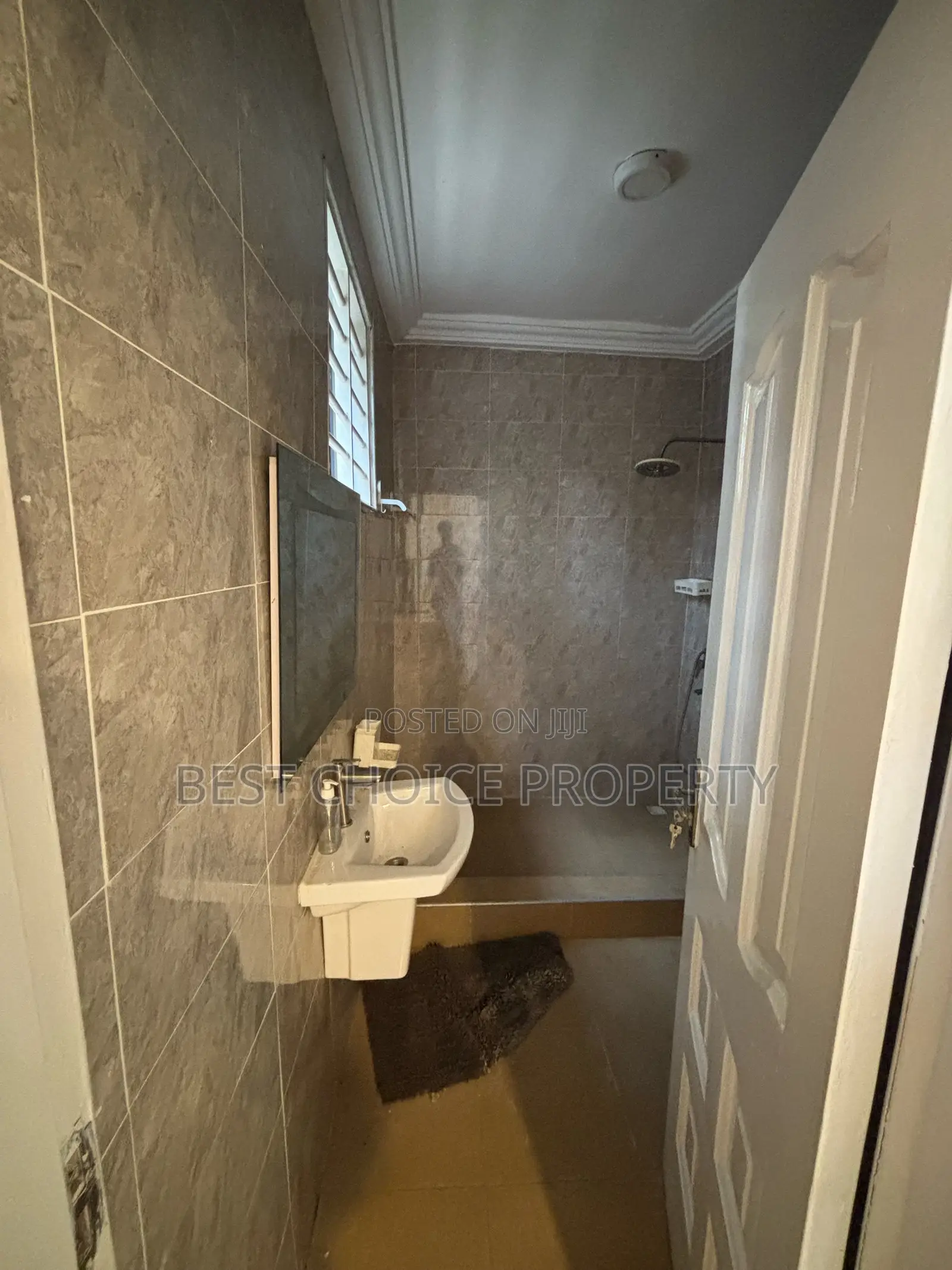 Executive Two Bedroom Apartment for Rent