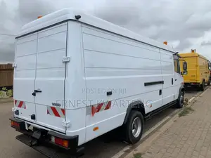 Mercedes-Benz T2 2003 White