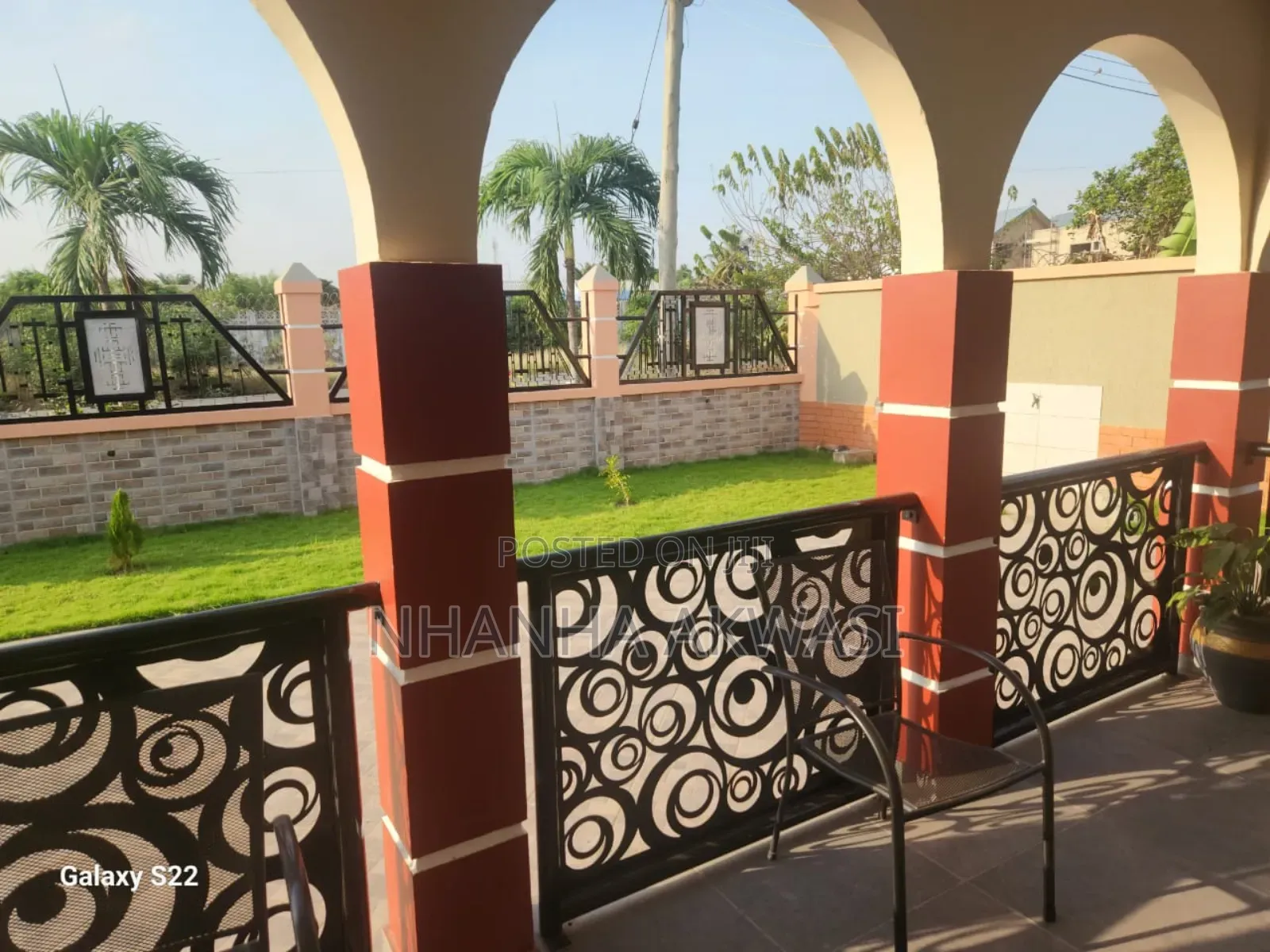 Furnished 4bdrm House in Community12, Tema Metropolitan for rent