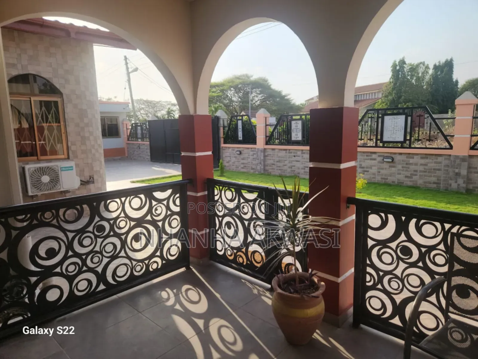 Furnished 4bdrm House in Community12, Tema Metropolitan for rent