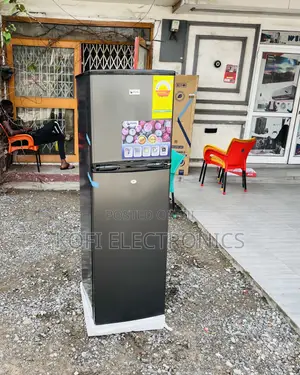 Extremely Chilling Pearl Pf-262tix-1a 2 Door Refrigerator.
