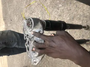 Jeep Cherokee Back Shocks