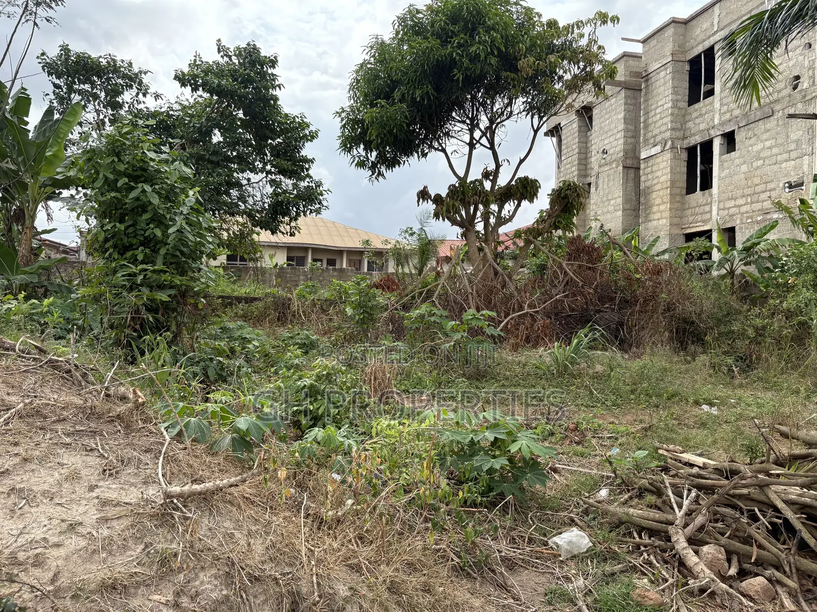 One Full Plot for Sale at Sokoban,Aboabo.