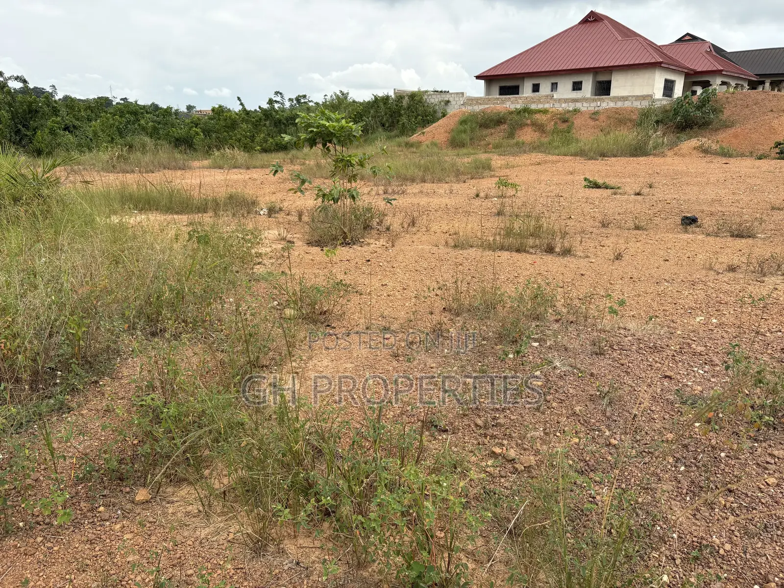 One Full Plot for Sale in Kwanwoma,Sokoban Road.