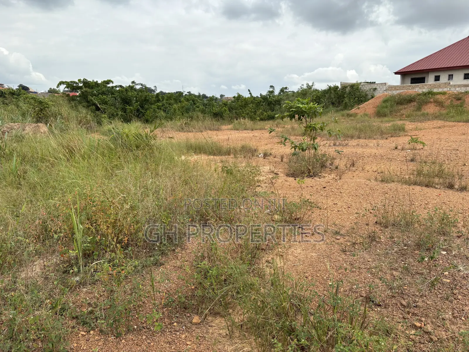 One Full Plot for Sale in Kwanwoma,Sokoban Road.